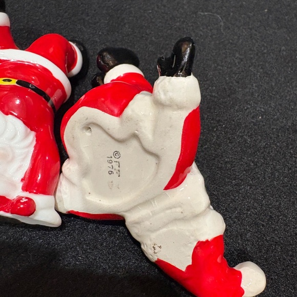 1976 House of Global Arts  Three Santa Claus Figurines Bone China Taiwan - Picture 5 of 7